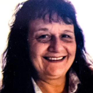 Cyndi  Thomayer
